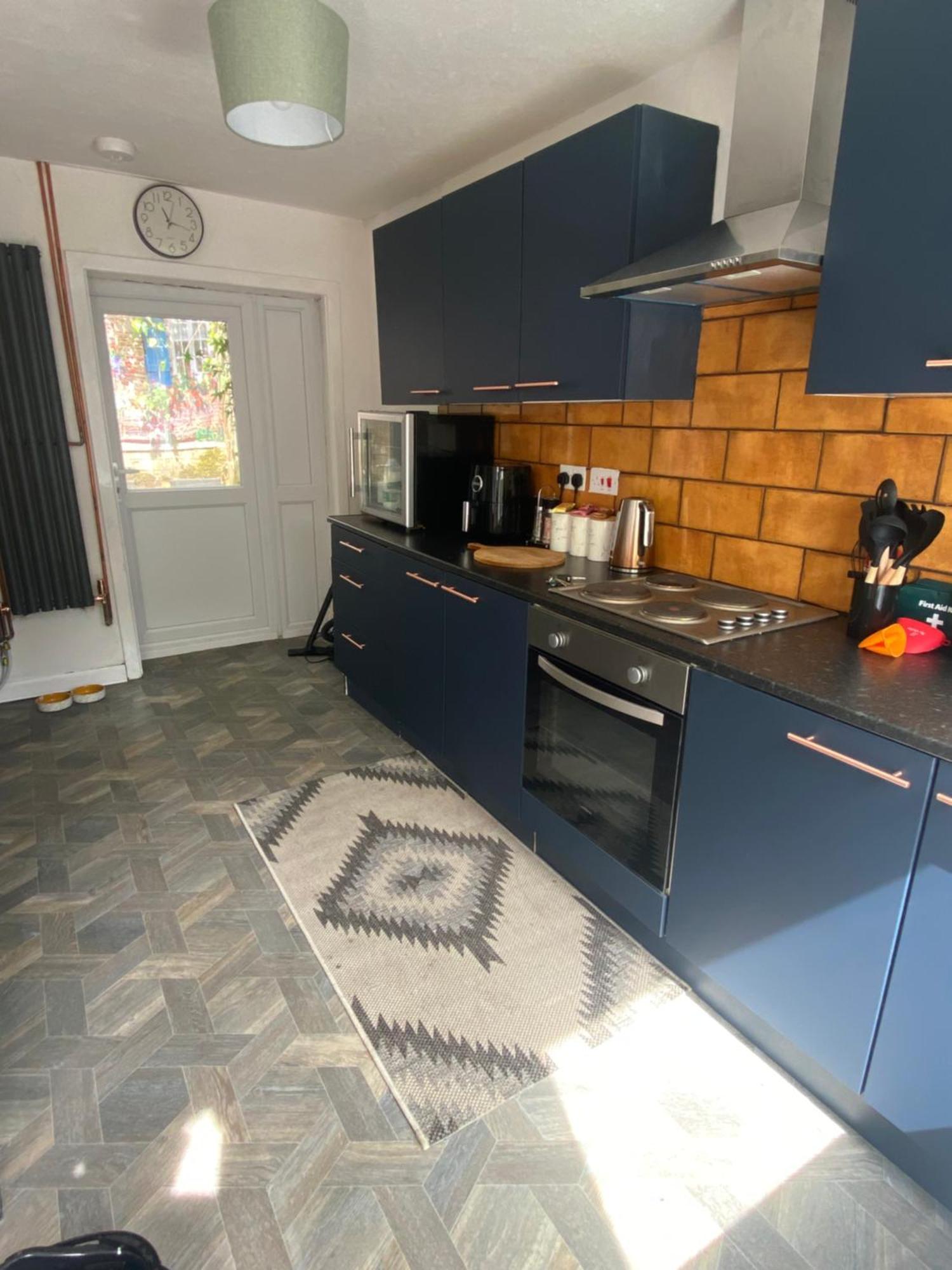 Mountain View Two Bedroom Llwynypia 外观 照片