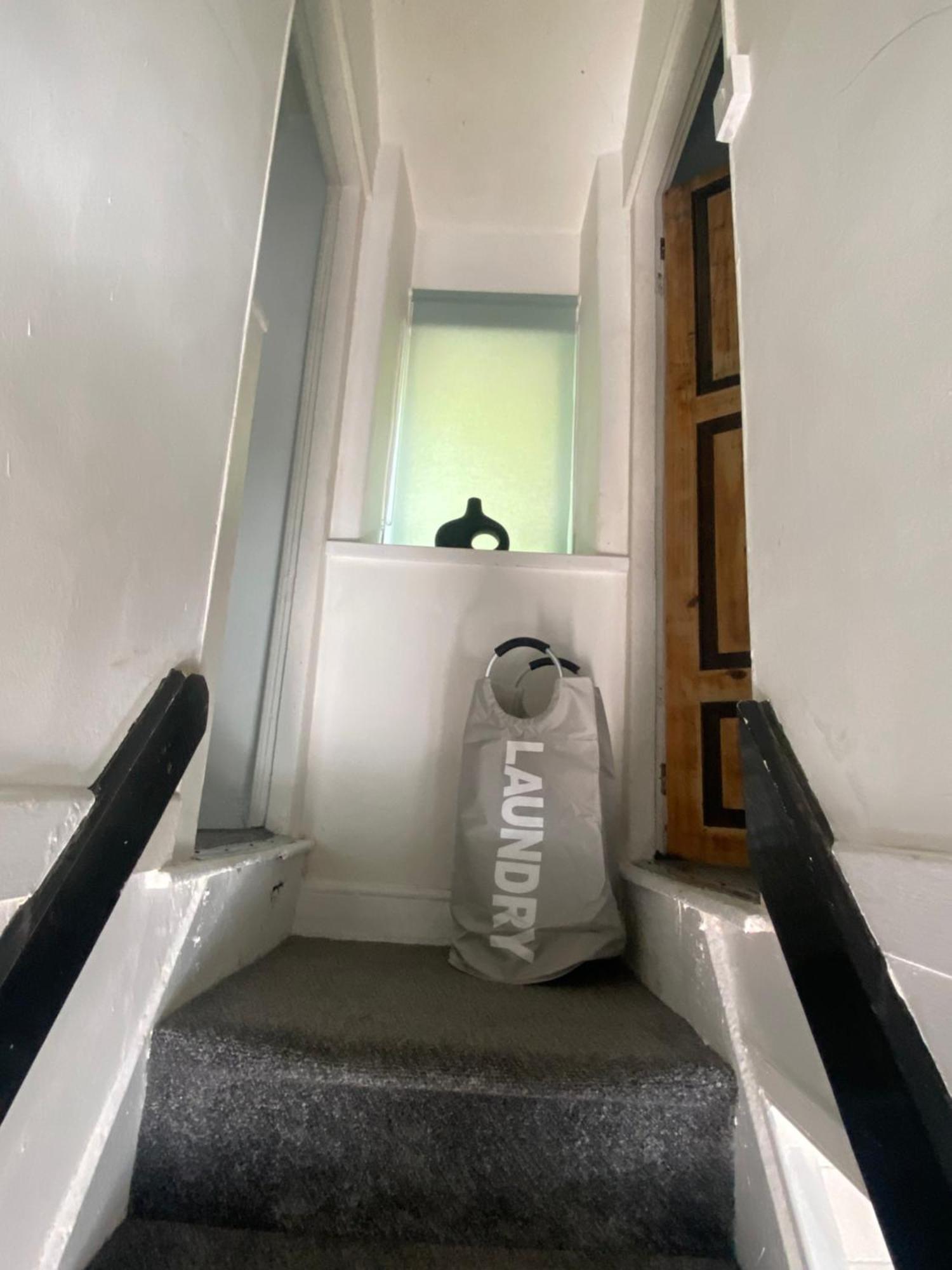 Mountain View Two Bedroom Llwynypia 外观 照片